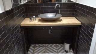 Mueble de baño artesanal madera y hierro