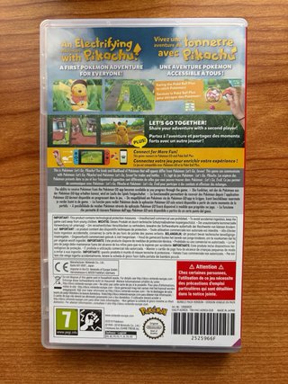 Pokémon Let's Go Pikachu + Poké Ball Plus