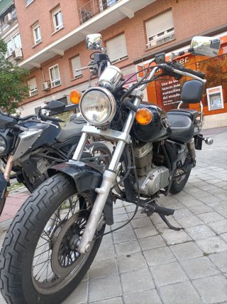 Suzuki Marauder 125cc 2007 Negra