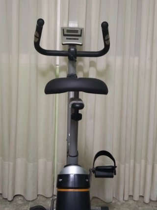 Bicicleta Estática Tempo Fitness 8901