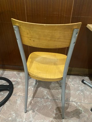 Lote 5 Sillas Madera y Metal