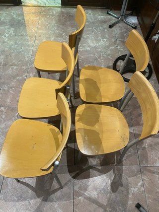 Lote 5 Sillas Madera y Metal