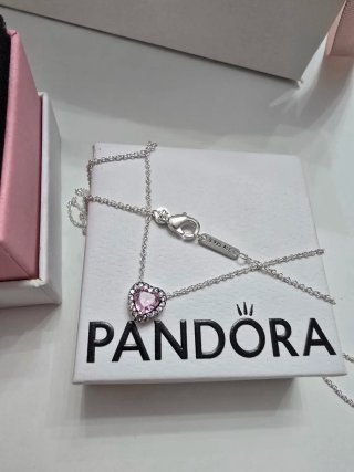 Conjunto Pandora Corazón Rosa y Plata