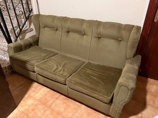 Mueble de tres plazas