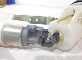 Bomba de gasolina peugeot geopolis 400 . 27318