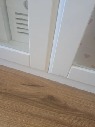 Armario blanco de 2 puertas de cristal