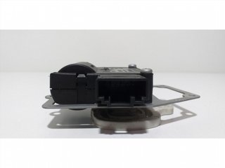 MOTOR APERTURA TRAMPILLAS CLIMATIZADOR 4E0820511