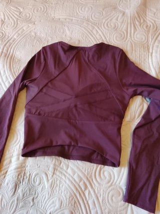 Camiseta manga larga morada mujer
