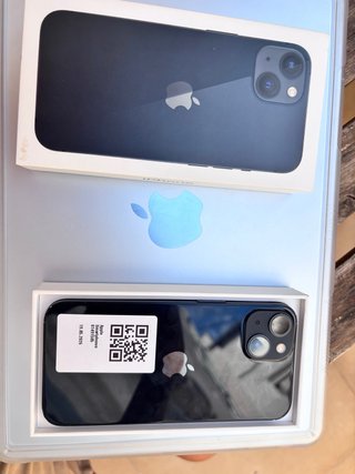iPhone 13 Apple