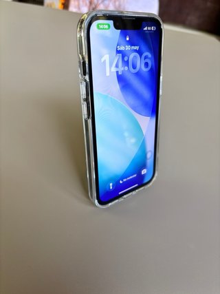 iPhone 13 Apple