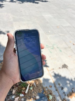iPhone 13 Apple