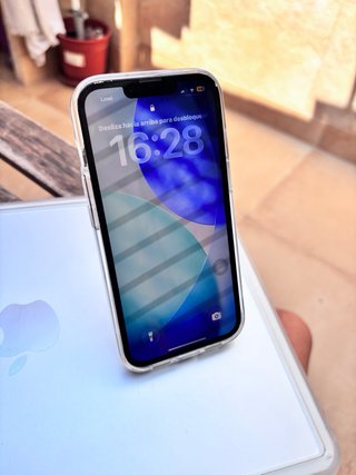iPhone 13 Apple