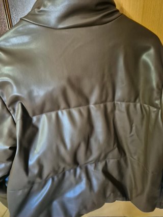 Chaqueta acolchada efecto piel
