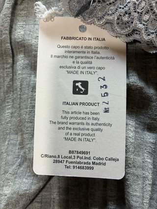 Camiseta corta de punto gris