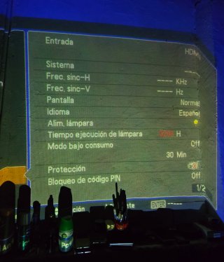 Proyector Panasonic Tiro Corto