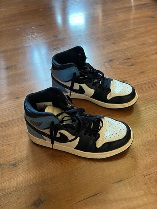 Nike Jordan Mid Azul Blanco