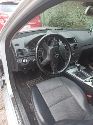 Mercedes-Benz Clase C 2010