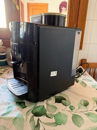 Cafetera Krups Essential Superautomática