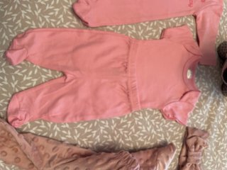 Ropa niña 1-3 meses: pijama, body y conjunto