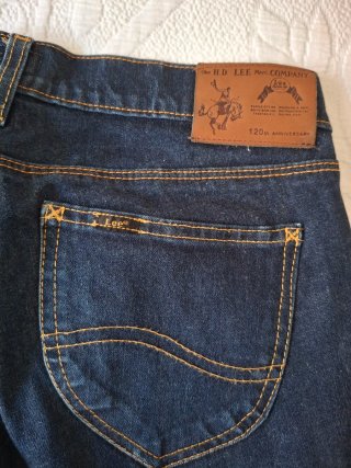 Vaqueros Lee Azules
