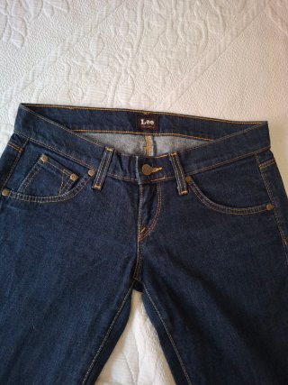 Vaqueros Lee Azules