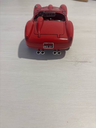 Ferrari 250 Testa Rossa Bburago 1:18