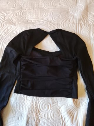 Top mujer escote cut-out manga larga