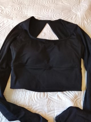 Top mujer escote cut-out manga larga