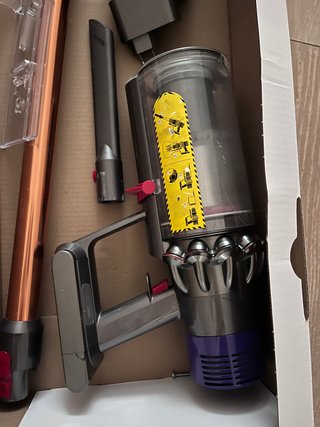 Aspirapolvere Dyson V10