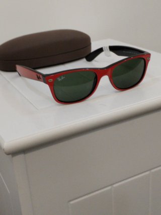 Ray Ban New Wayfarer 2132 Italia