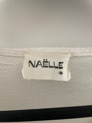 Blusa NAELLE escote V volantes