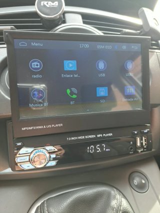 Radio Coche FLAIX FM Pantalla 7 MP5