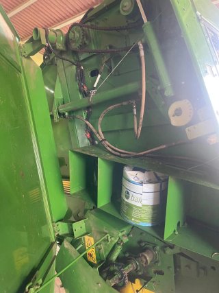 Rotoempacadora John Deere 570