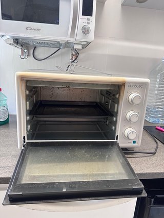 Horno Eléctrico Cecotec con Accesorios