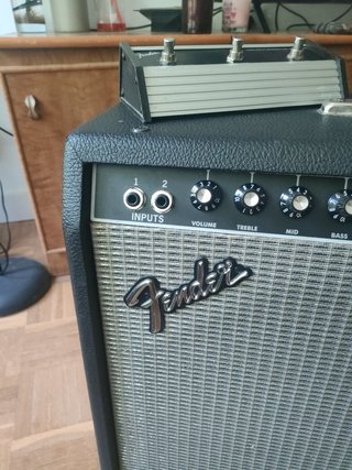 ender Stage 160 + 2 Celestion G12-100 | Amplificad