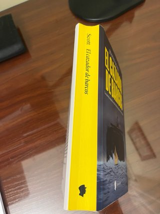 Libro “el cazador de barcos”.
