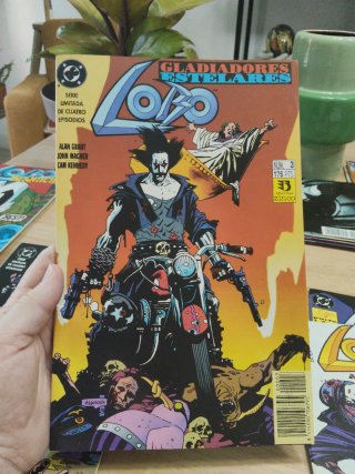 Comics serie de 4 n° LOBO GLADIADORES ESTELARES