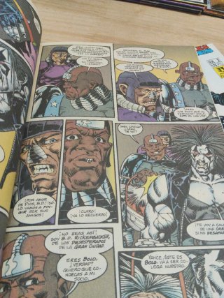 Comics serie de 4 n° LOBO GLADIADORES ESTELARES