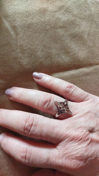 Anillo Nudo de Bruja Plateado acero