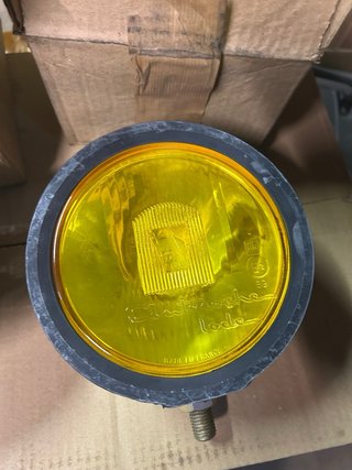 Faros antiniebla universales amarillos
