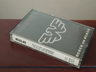 Waylon "Black On Black" Cassete Audio