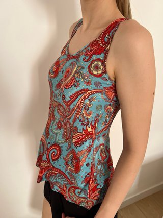 Blusa de seda azul nueva con etiqueta