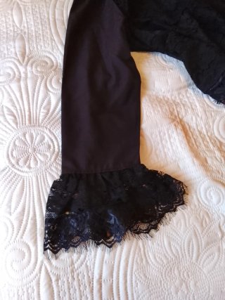 Blusa gótica mujer manga larga encaje