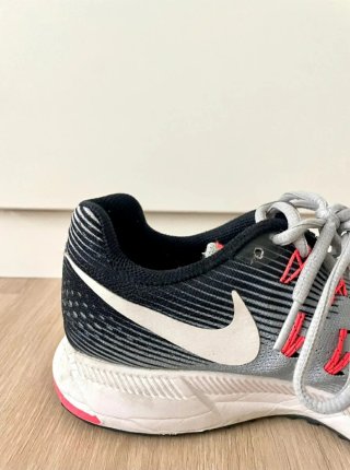 Zapatillas Nike Zoom Grises y Rosas