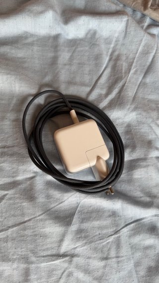 MacBook Air M3 Blu Notte