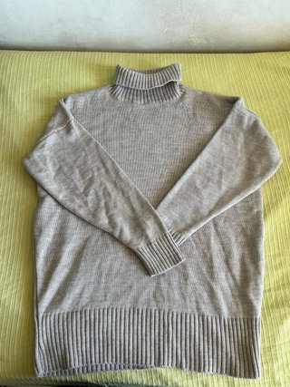 Jersey vestido cuello alto beige talla única