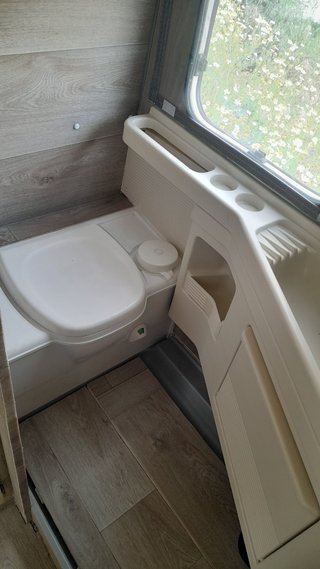 Caravana Bürstner reformada (precio no negociable)