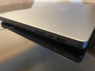 Apple MacBook Pro 16 M1 Max / 64GB RAM / SSD 1TB