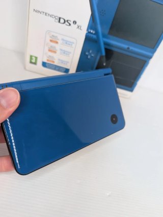 Nintendo DSi XL Blu Scatola