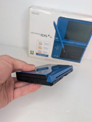 Nintendo DSi XL Blu Scatola